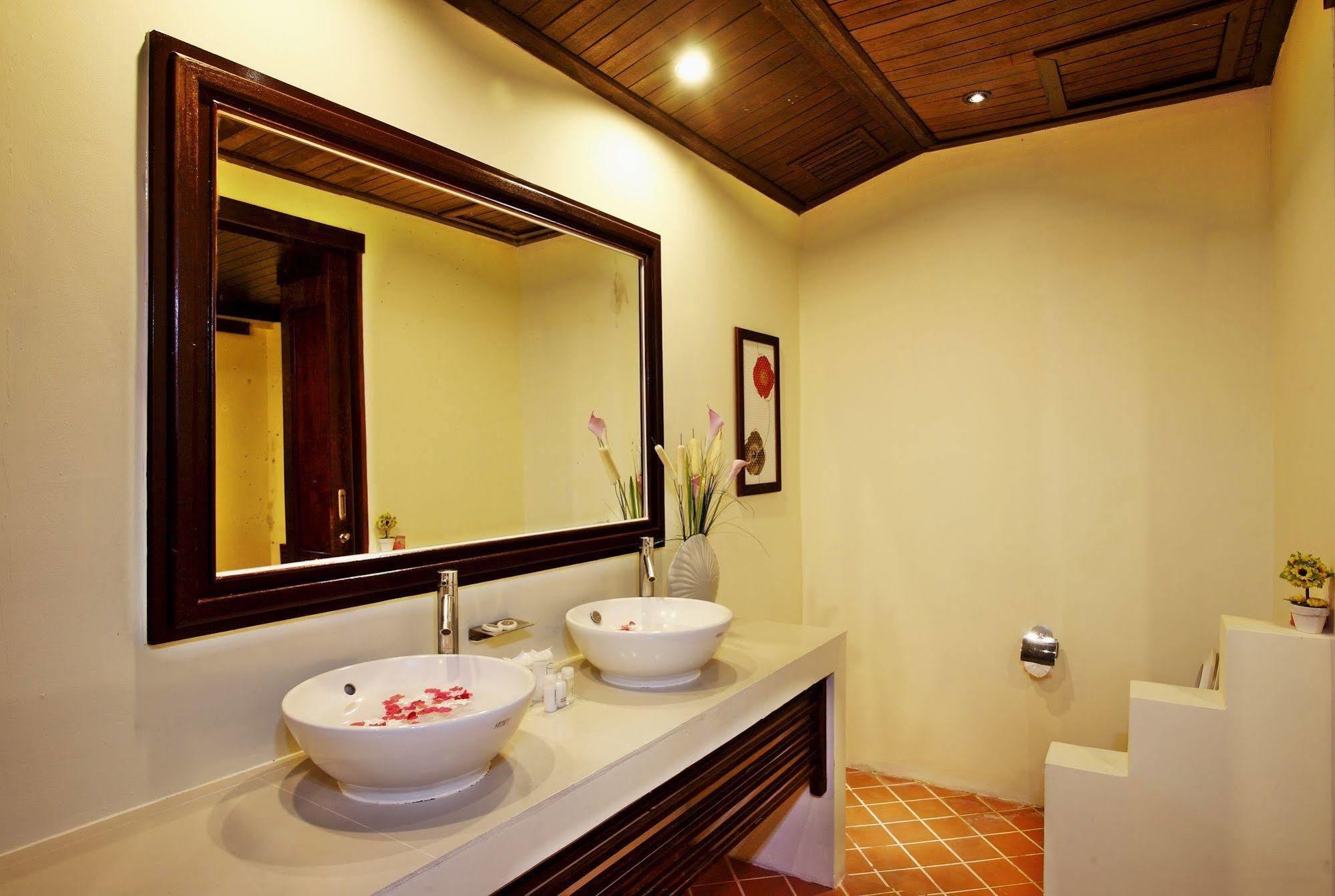The Kara Pool Villa Nai Yang Beach Exteriör bild